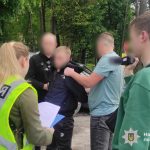 25-річний вінничанин за $6000 переправляв військовозобов’язаних за межі України