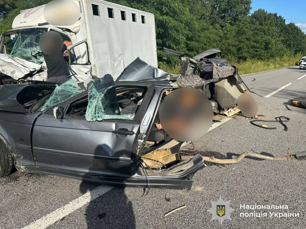 Смертельна ДТП на Вінниччині: загинули двоє людей