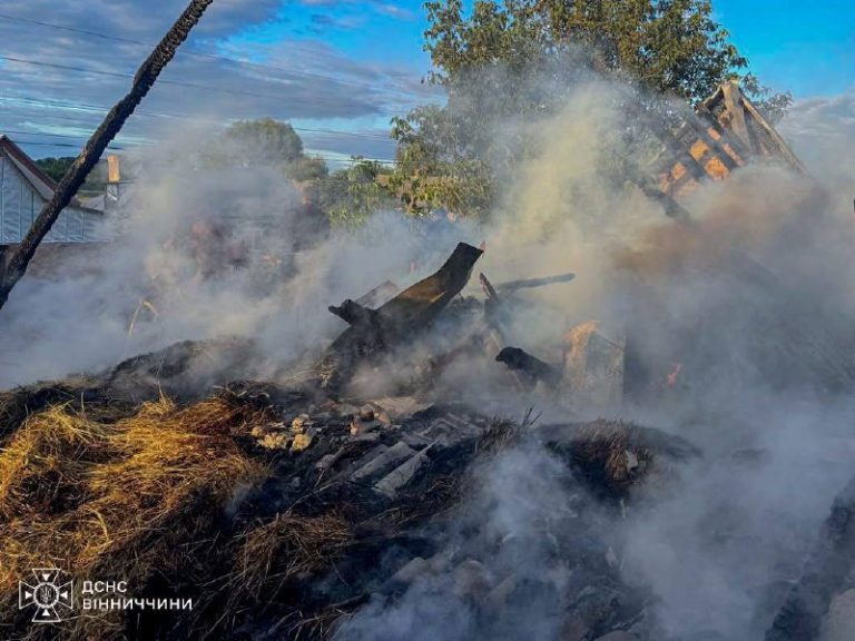 На Вінниччині за добу сталося 11 пожеж: одна людина постраждала