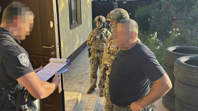 На Вінниччині ексначальника ДСНС підозрюють у трудовій експлуатації рятувальників