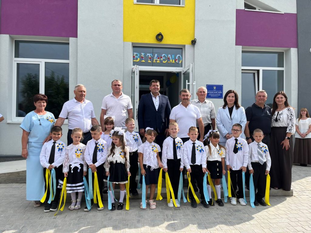 У Яришеві відкрили оновлений ліцей після реконструкції