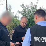 На Вінниччині посадовцям лісництва оголосили підозри за незаконну вирубку дерев
