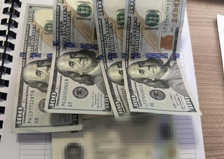 На кордоні з Молдовою іноземець намагався дати прикордоннику хабар