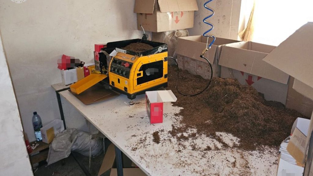 На Вінниччині викрили виробництво сигарет на 2 млн грн