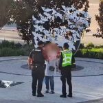 У Вінниці жінка осквернила Стелу Пам’яті загиблих від ракетного удару