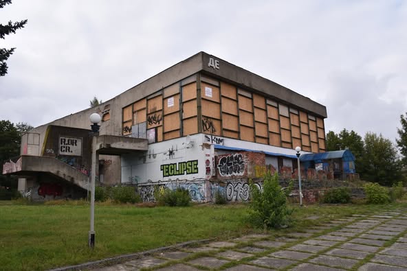 У Вінниці реконструюють будівлю колишнього кінотеатру