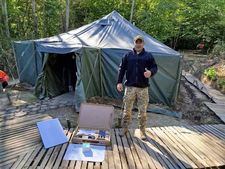 ГО «Ми-Вінничани» разом із партнерами передали Starlink військовим з Погребищенської громади