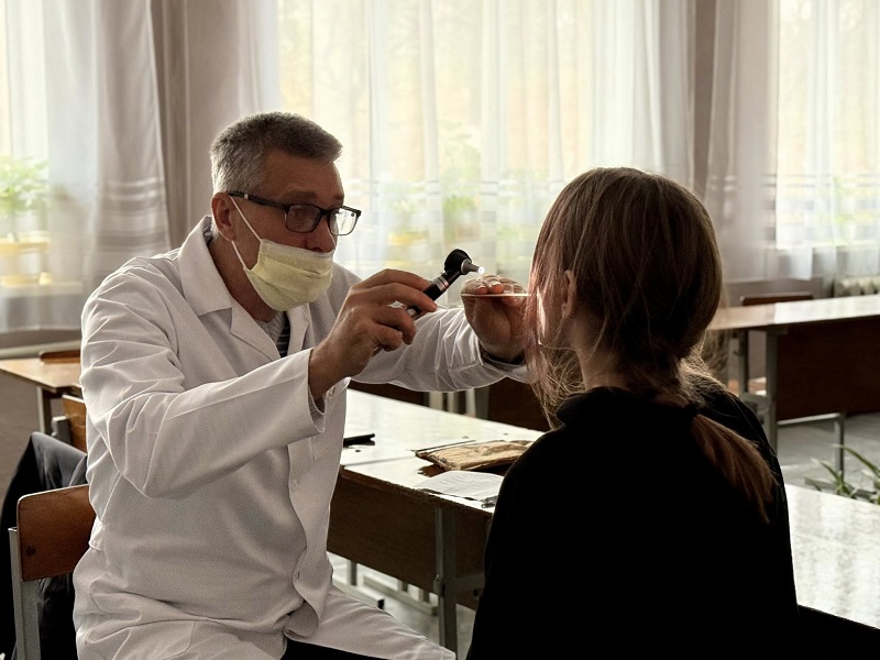 «Здорове майбутнє Вінниччини»: бершадські школярі пройшли обстеження