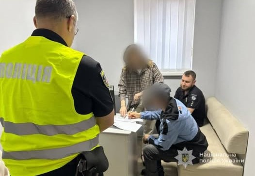 Суд оголосив вирок у справі про масове отруєння шаурмою в Калинівці