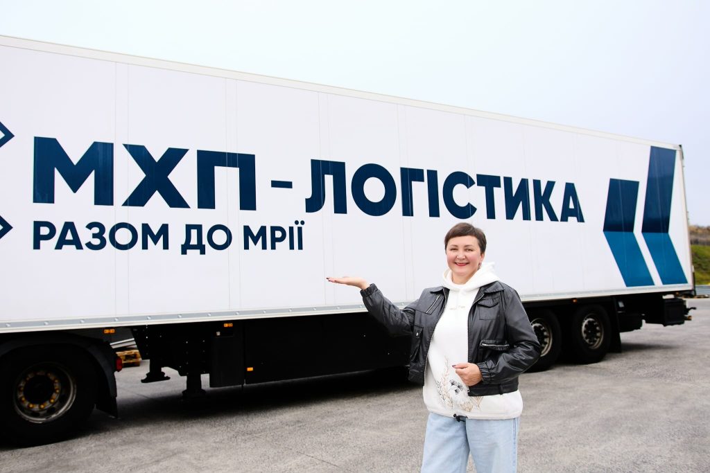 Жінка за кермом 20-тонної фури: історія водійки «МХП-Логістика» Віри Бабій