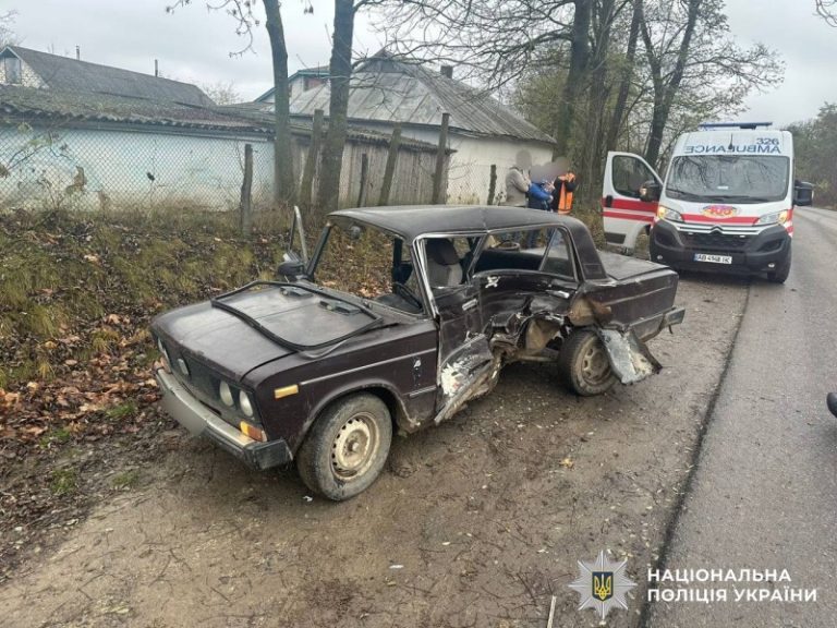 ДТП у Барській громаді: травмовано водія ВАЗ