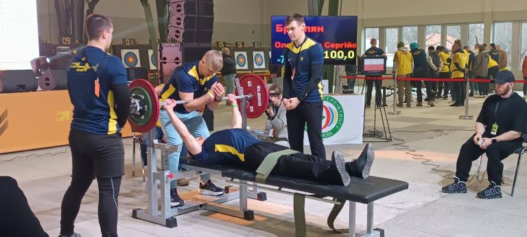 Вінницькі ветерани вибороли медалі на турнірі «РУХ» у Києві