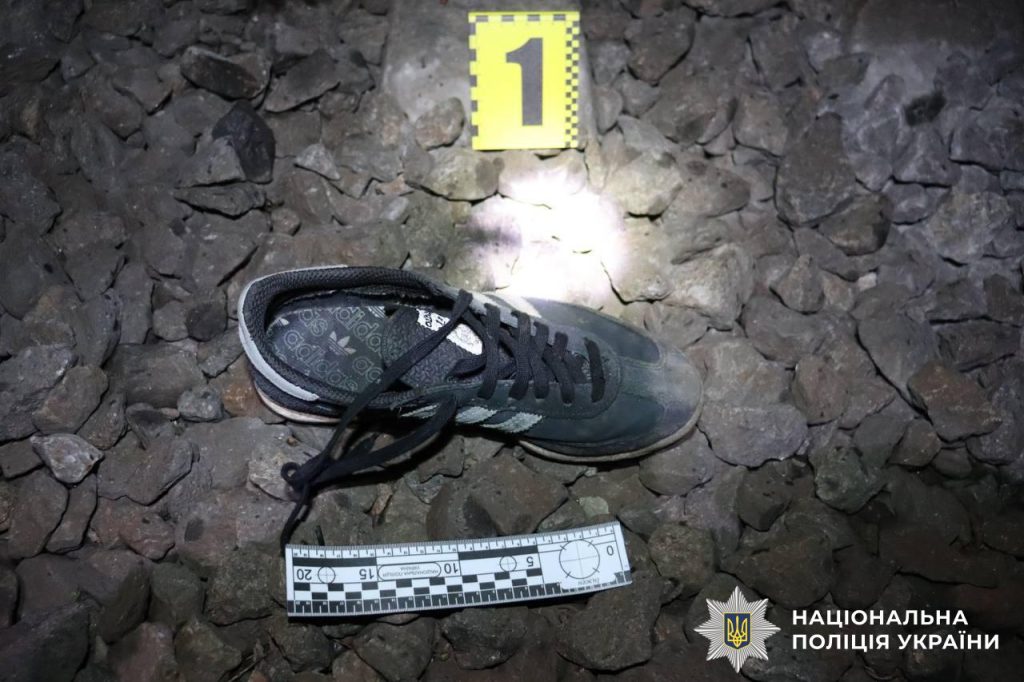 Загиблий на коліях у Вінниці: поліція встановлює особу