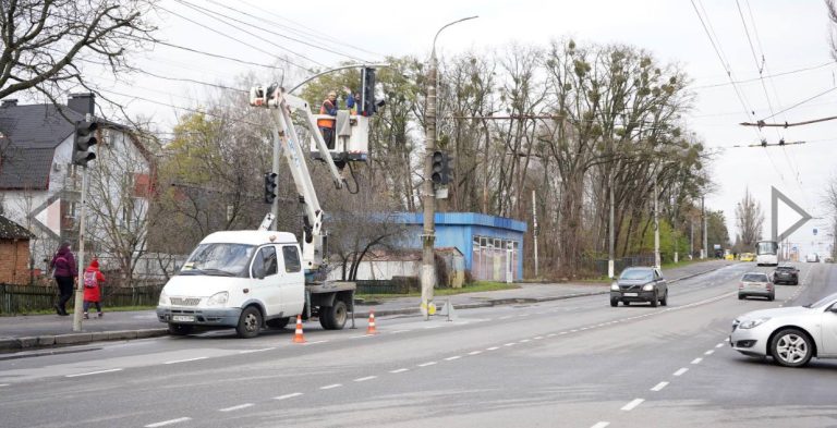 У Вінниці впорядковують рух біля перехрестя Київської та Індустріального