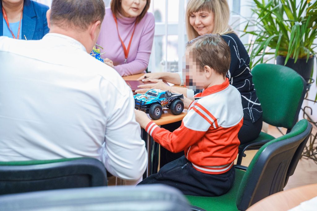 У Вінниці 7-річного хлопчика влаштували до патронатної родини