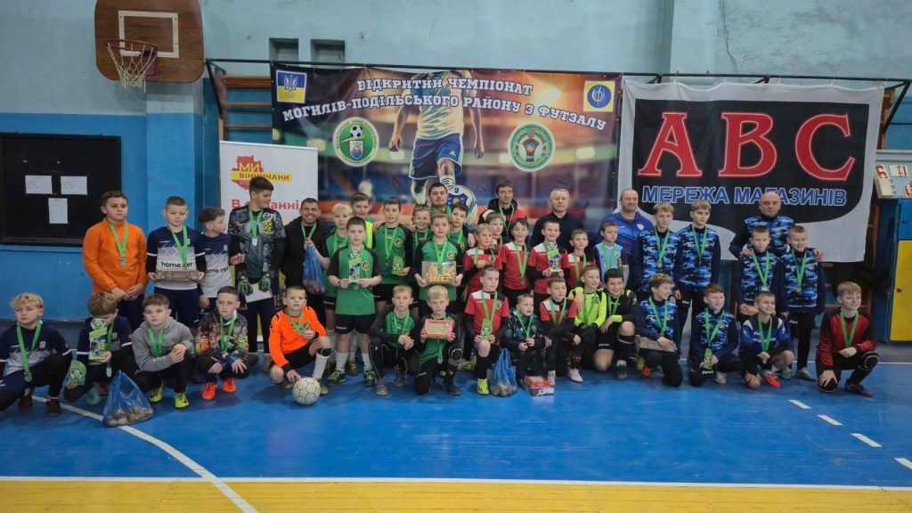 У Могилів-Подільському районі триває футбольний марафон серед дітей