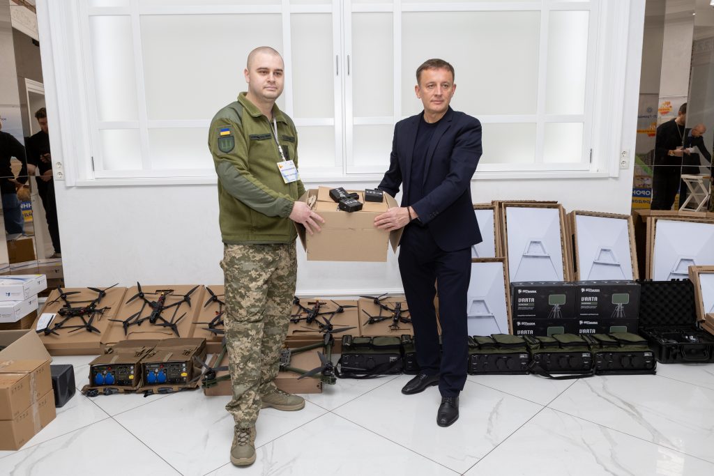 Понад 20 підрозділів отримали допомогу на форумі «Вінничани Силам Оборони»