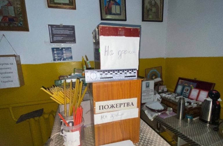 У Козятині зловмисник викрав пожертви з церкви