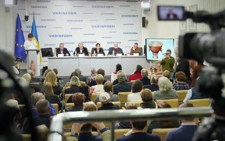 «Україна. Світ Трипілля»: як давня цивілізація формує ідентичність