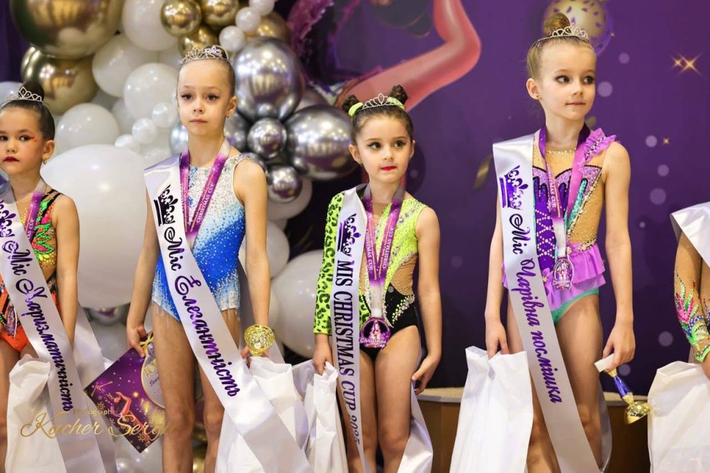 Вінницькі гімнастки вибороли золото на всеукраїнському турнірі