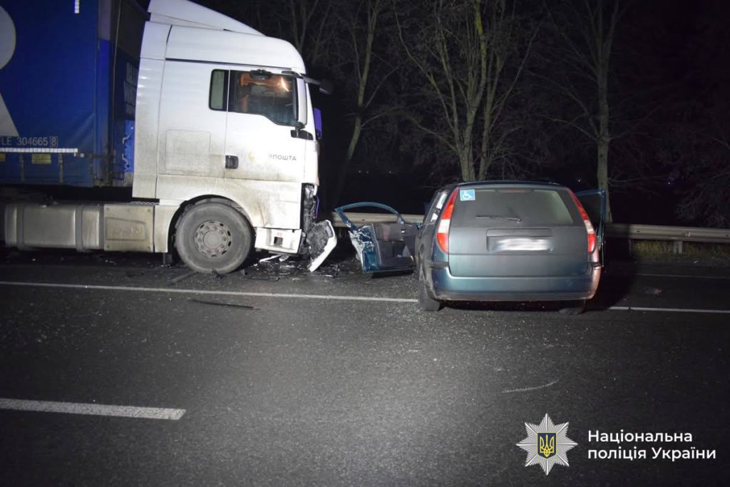 Смертельна ДТП у Вінниці: загинули троє людей