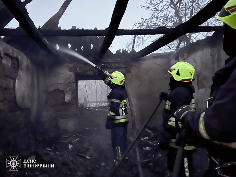 На Вінниччині горіли житлові будинки та складські приміщення