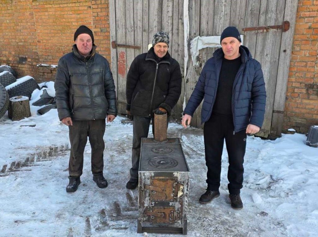 У Стрижавській громаді виготовили буржуйку для бійців 92-ї бригади ЗСУ