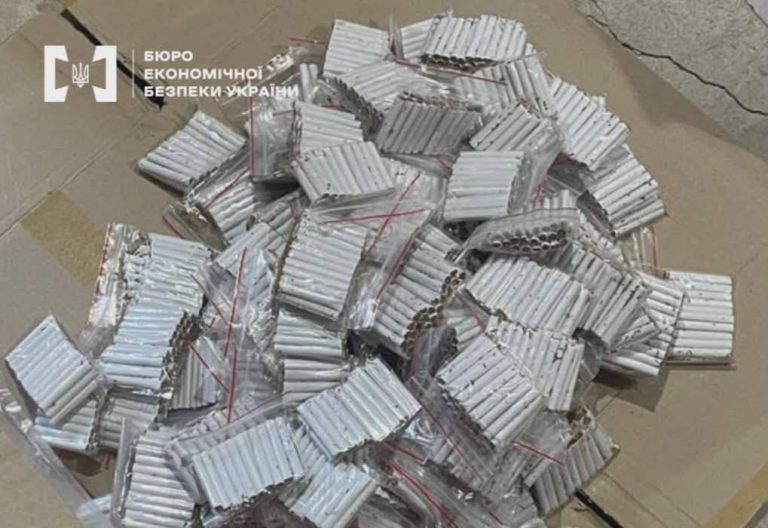 БЕБ Вінниччини передало до суду справу про збут тютюну на мільйон