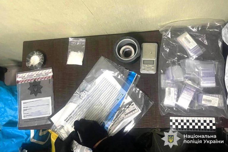 «Закладки» та збут амфетаміну: на Вінниччині провели серію затримань