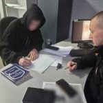 У Вінниці чоловік незаконно використовував форму поліції: складено протокол