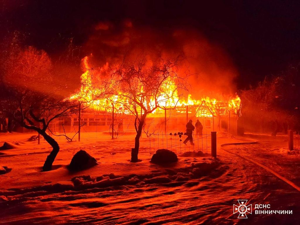 На Вінниччині за добу сталося 11 пожеж: горіли кафе, магазин і будинки