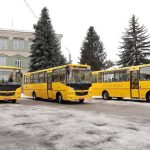 Для громад Тульчинського району передали чотири інклюзивні шкільні автобуси