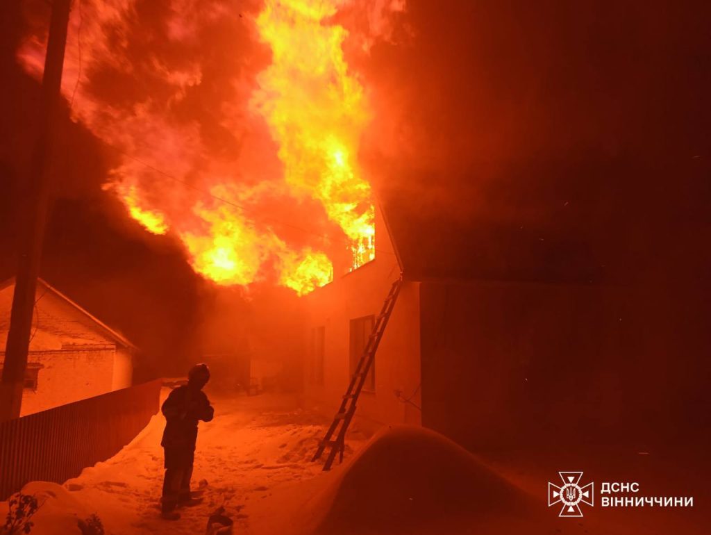 Чоловік отримав опіки: 14 пожеж за добу на Вінниччині