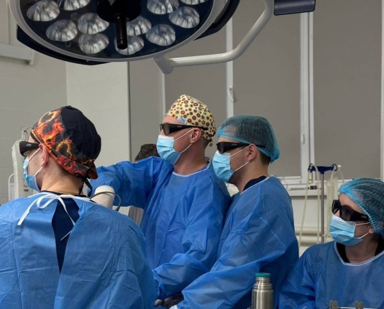 Вінницькі хірурги сформували новий сечовий міхур після видалення пухлини