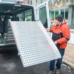 Місто-партнер Мюнстер передало Вінниці мікроавтобус для людей з інвалідністю