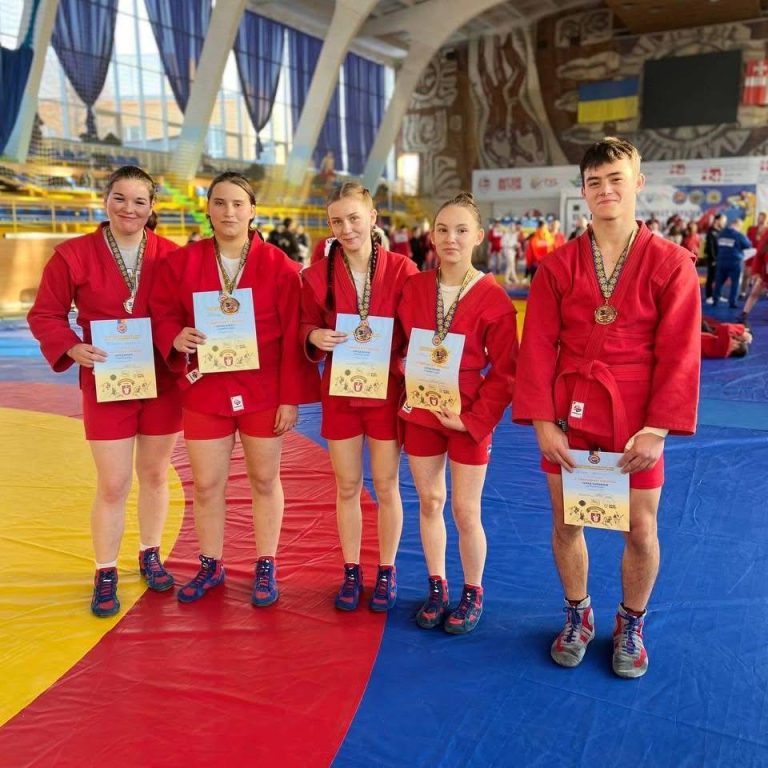 Вінницькі спортсмени здобули шість медалей на чемпіонаті України з самбо