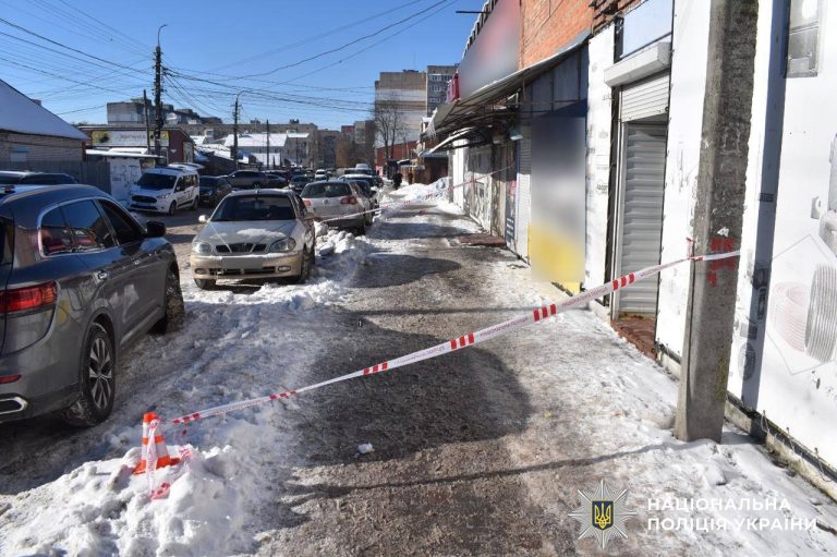 У Вінниці затримали чоловіка, який стріляв у правоохоронців