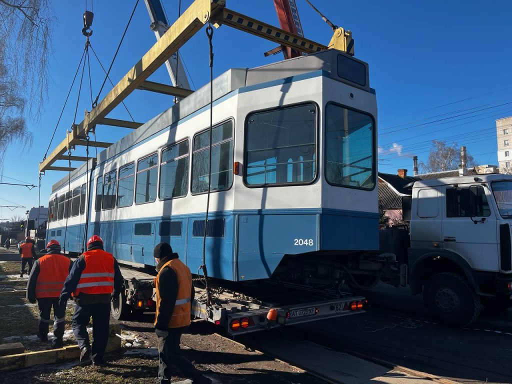 У Вінниці з’явився новий трамвай Tram 2000: його готують до виходу на лінію