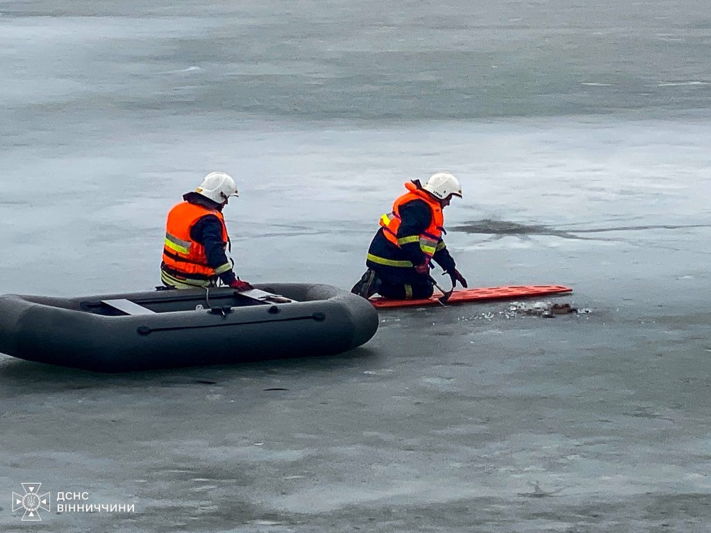 На Вінниччині з водойми дістали тіло зниклого чоловіка