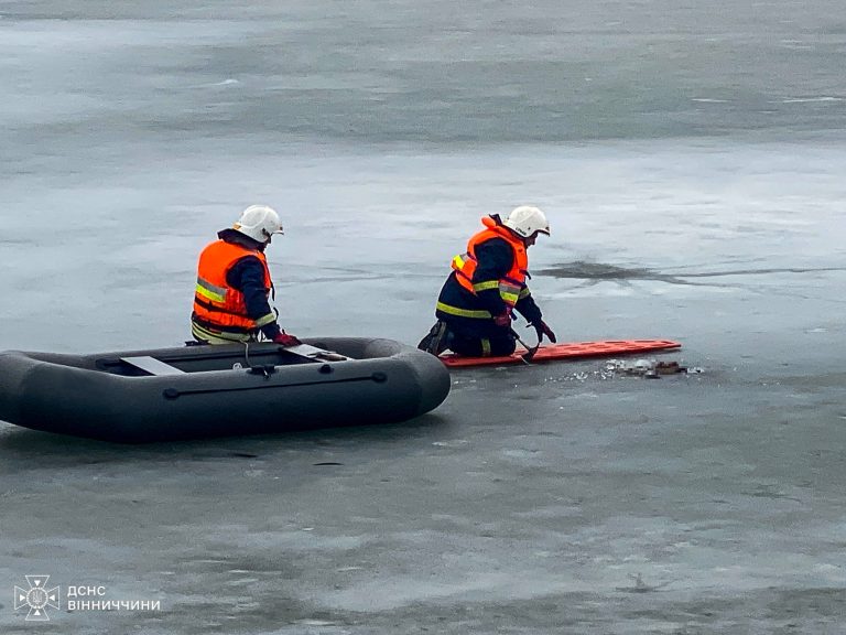 На Вінниччині з водойми дістали тіло зниклого чоловіка
