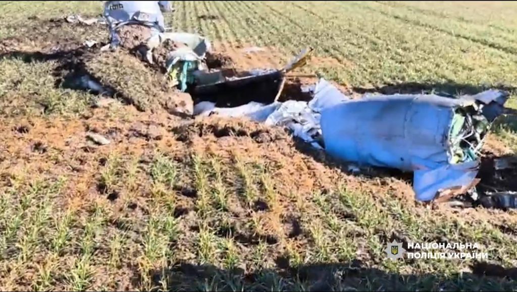 Вибухотехніки поліції знешкодили бойову частину ракети Х-101 на Вінниччині