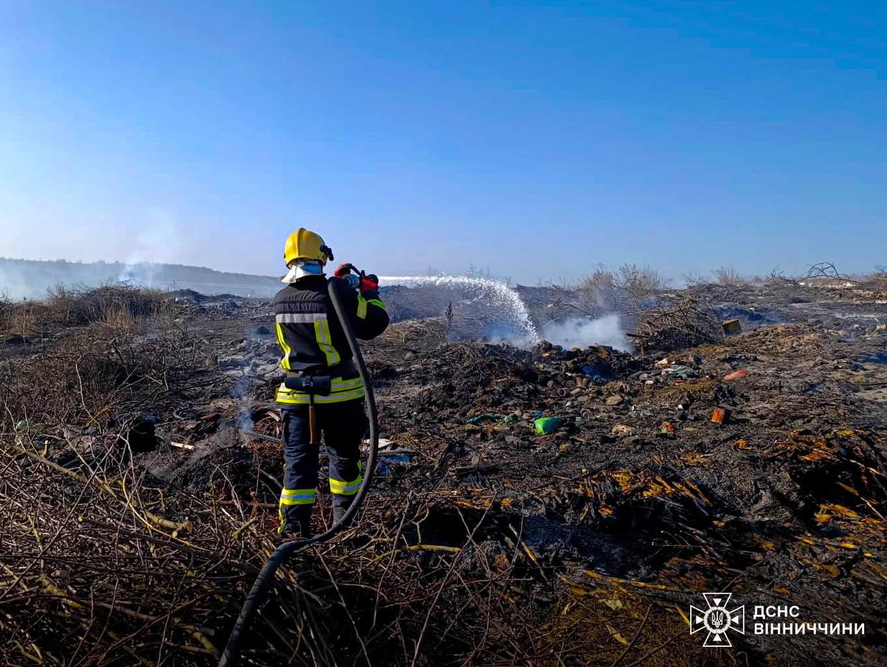 Понад 6 гектарів землі вигоріло на Вінниччині через пожежі