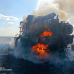 На Вінниччині в полі загорівся комбайн