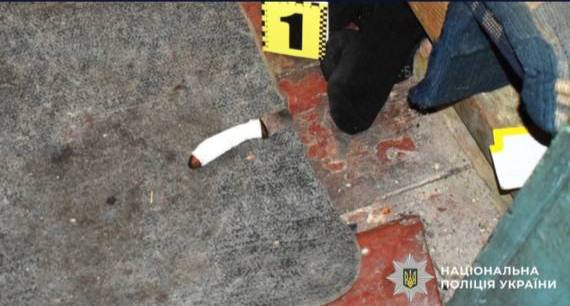 На Вінниччині чоловік смертельно поранив падчерку ножем