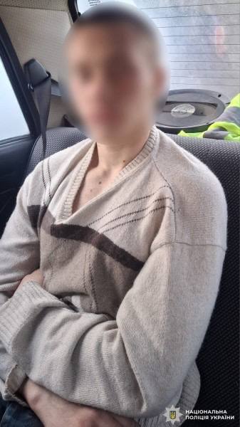 На Вінниччині п’яний хлопець викрав авто і спричинив ДТП