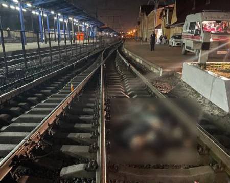 На Вінниччині двоє людей загинули на залізничних коліях