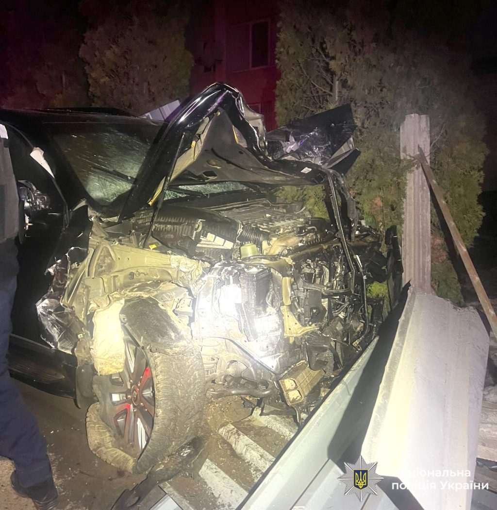 У Вінниці п’яний водій тікав від поліції і спричинив смертельну ДТП