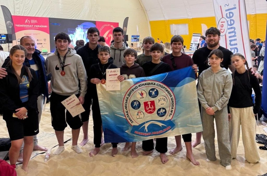 Вінничани здобули п'ять медалей на чемпіонаті України з боротьби