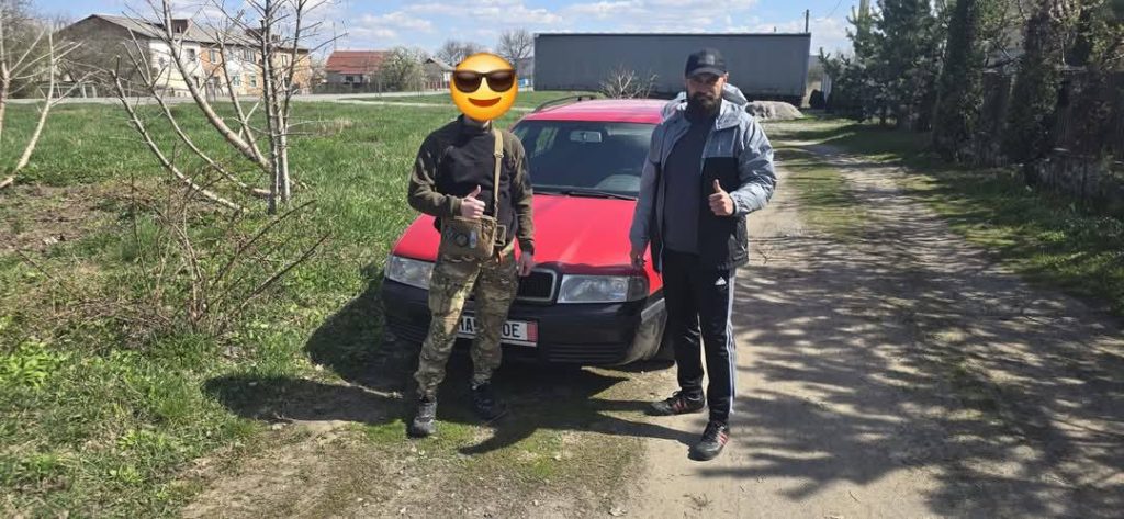 ГО «Ми — Вінничани» спільно з партнерами передало два авто на фронт