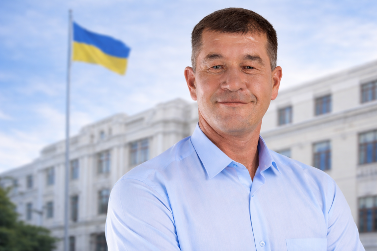 Земля, техніка і авто: що задекларував голова Піщанської громади